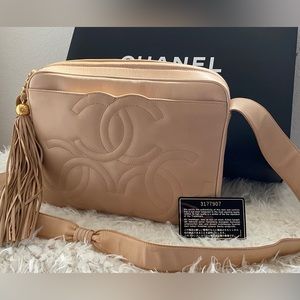 ❤️ Sold ❤️ CHANEL Matelasse Mocha 
Quilted Lambskin Leather